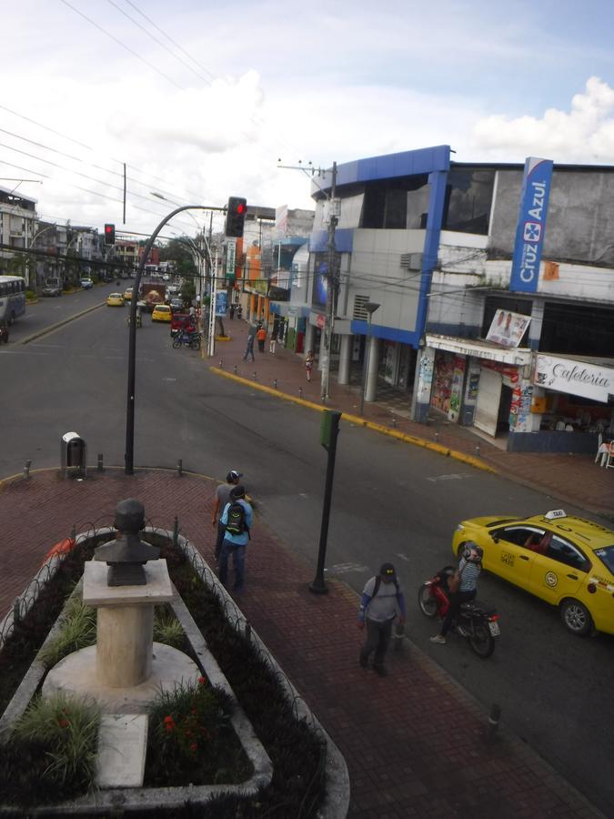 Hotel Rey Salomon Nueva Loja Exterior foto